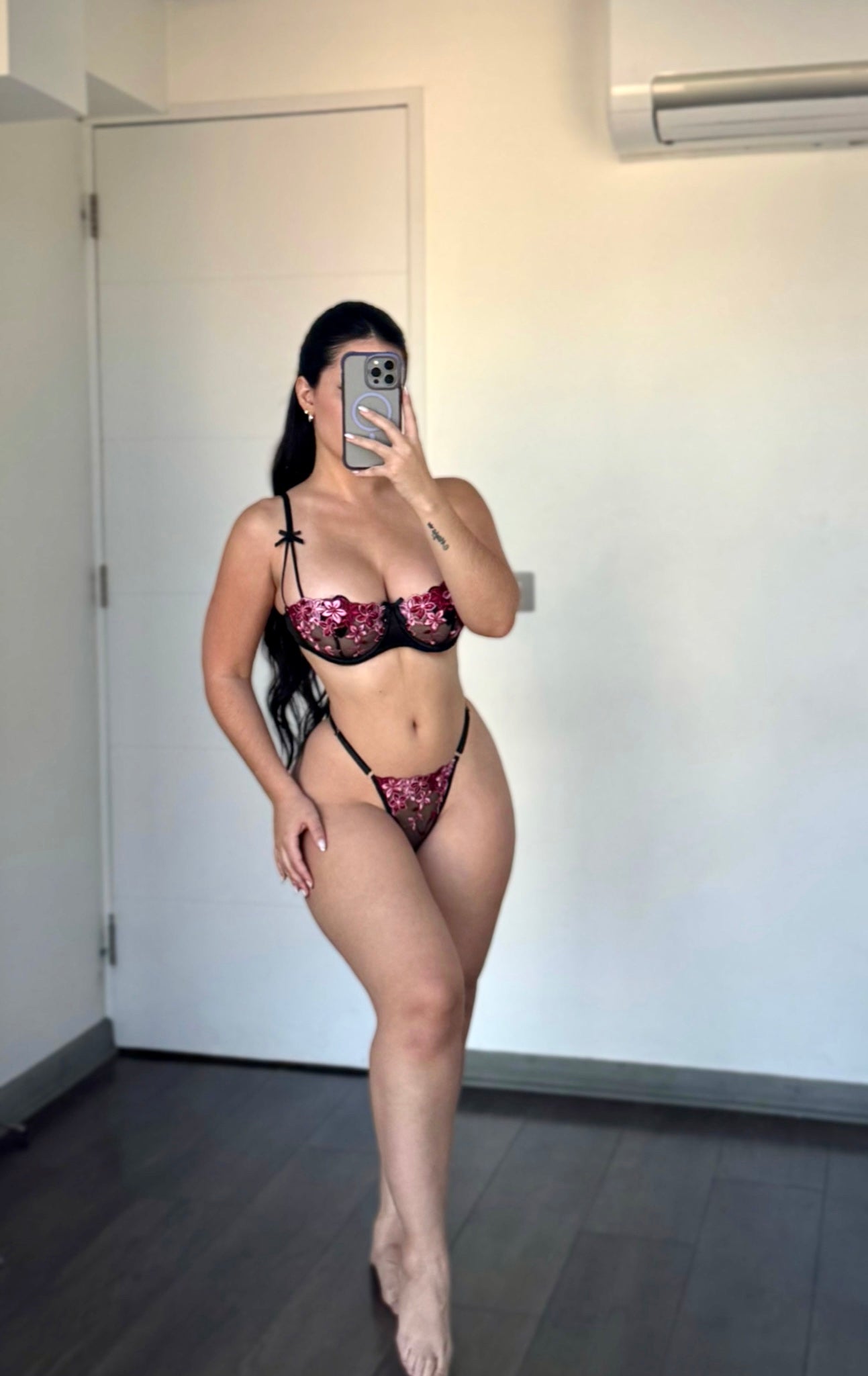Conjunto bordado Miami