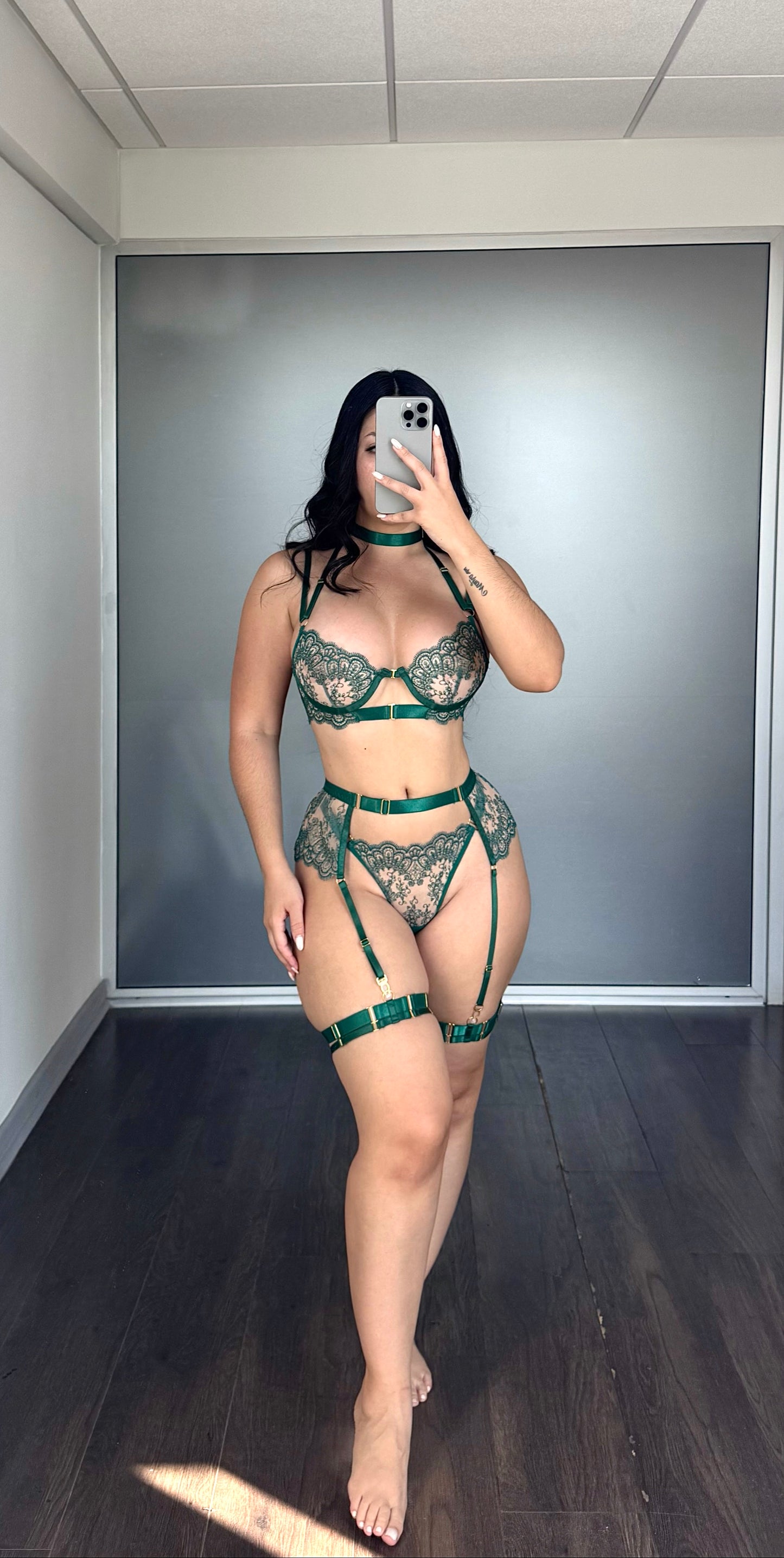 Set lenceria encaje Montini verde