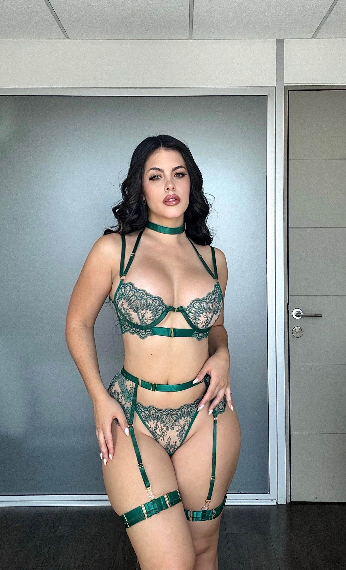 Set lenceria encaje Montini verde